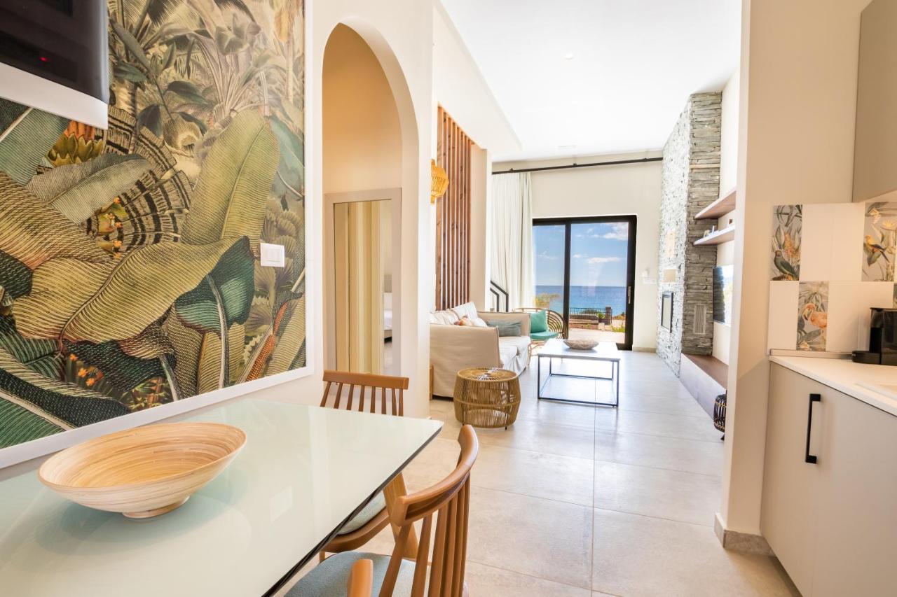 Euphoria Suites Lakki  外观 照片